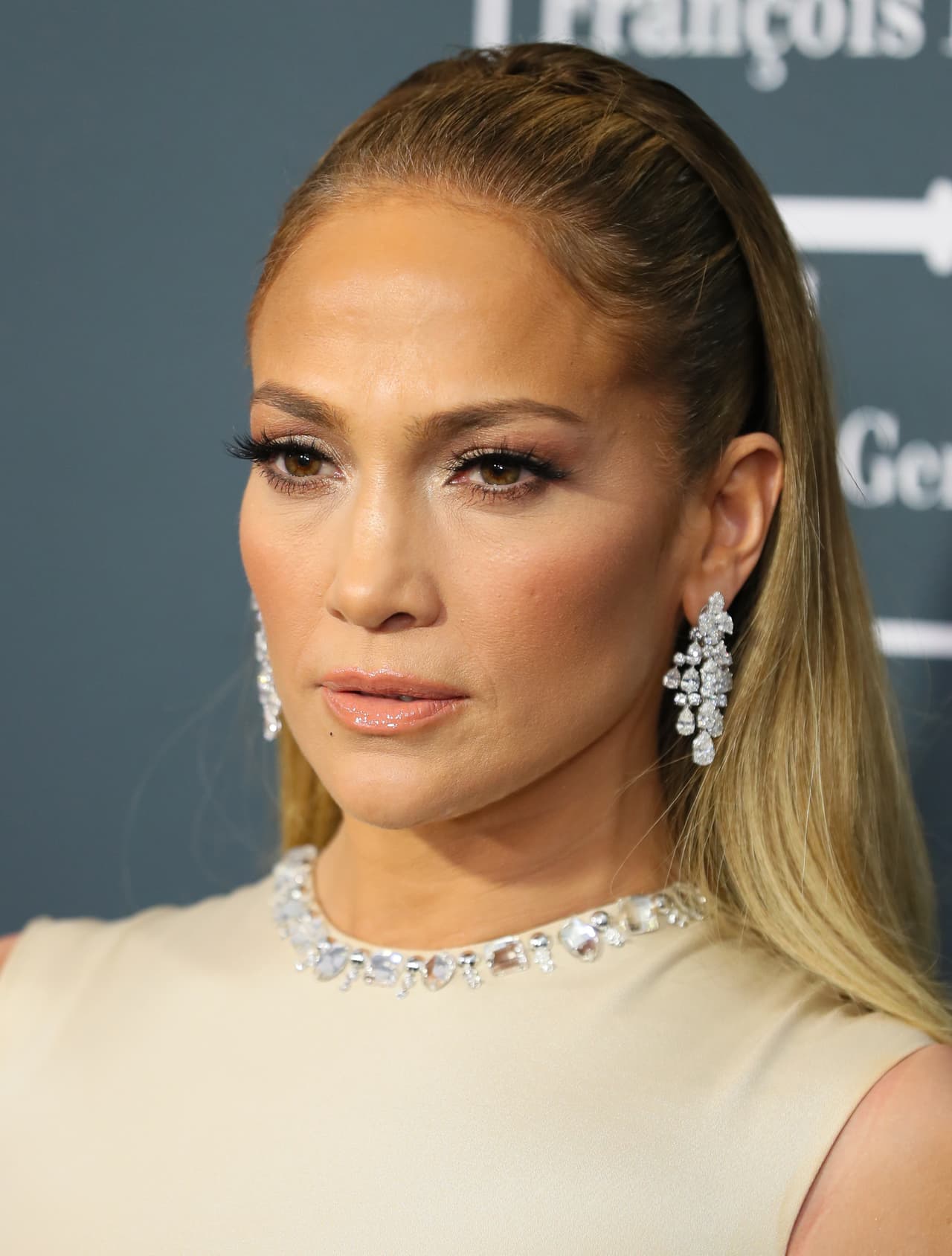 Mientras tanto, Jennifer López también dejó una posible pista de lo que sucedió entre ella y su "macho bello".