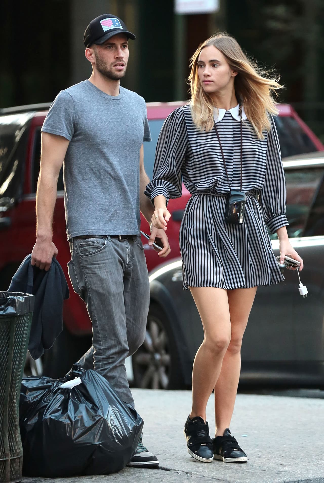 Suki Waterhouse se pasea con Aram Rappaport