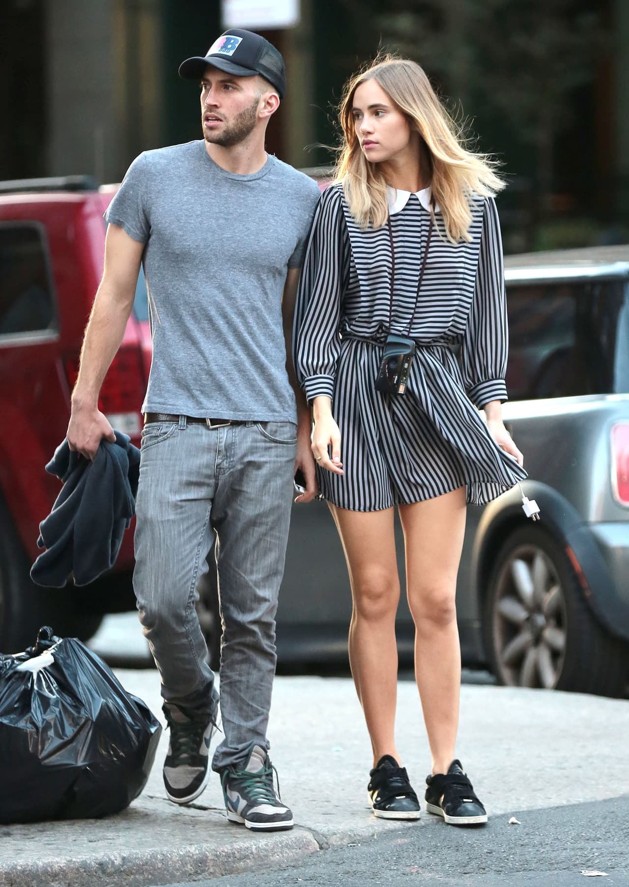 Suki Waterhouse se pasea con Aram Rappaport