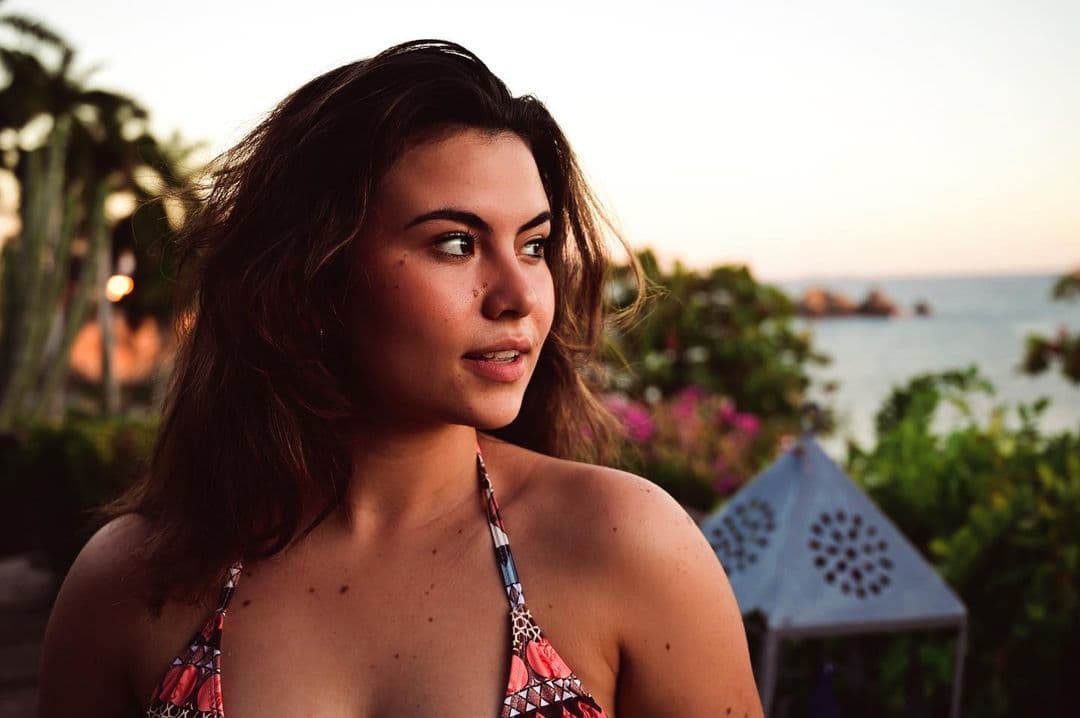 Alexandra, quien vive con su madre en Estados Unidos, también le envió una felicitación a su papá por sus 45 años con otra recopilación de momentos importantes en su vida.