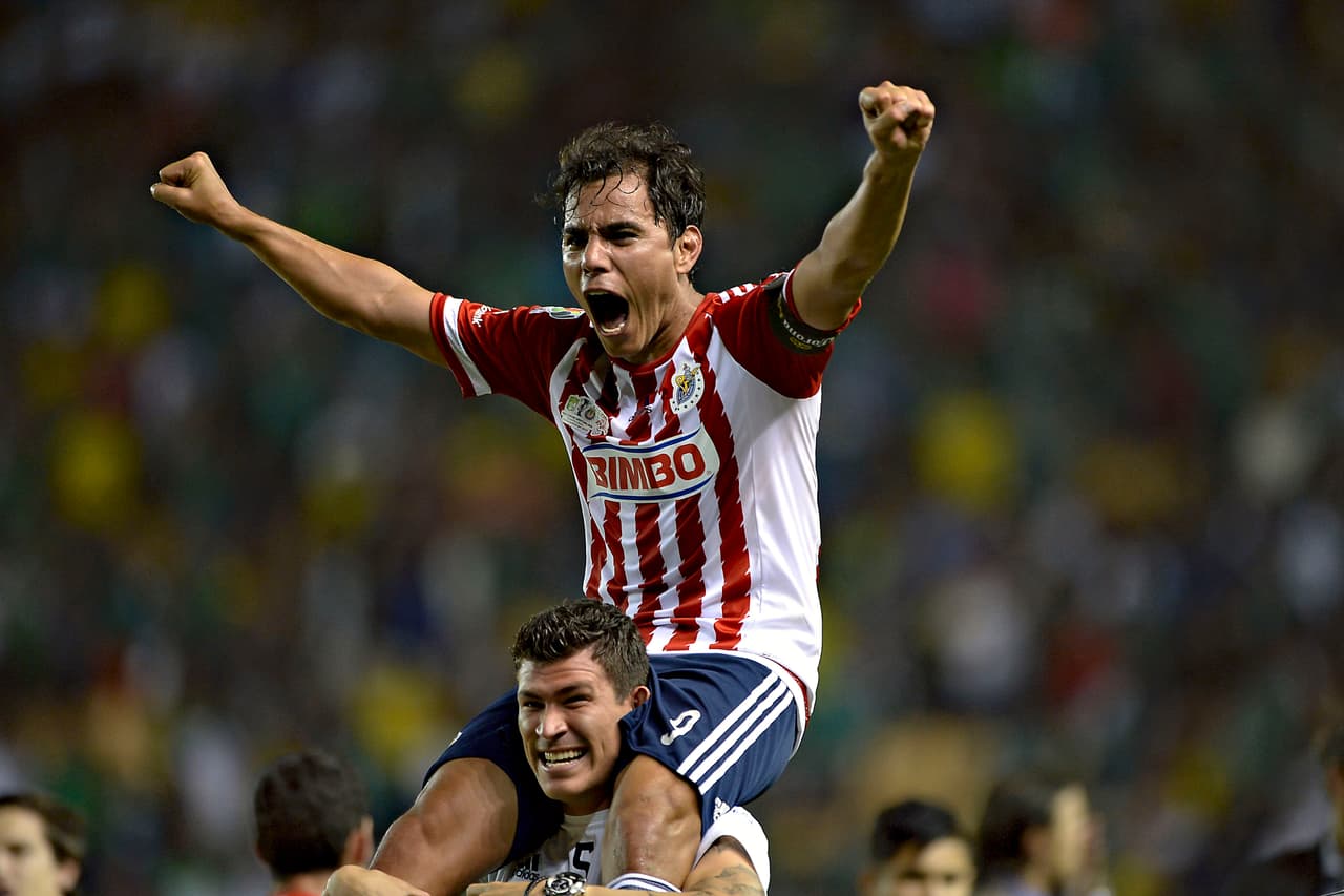 Guadalajara iniciará nuevamente con la consigna de no descender de categoría y deberá apelar al buen momento de Omar Bravo en la delantera. Bravo ya es el hombre de los récords de goles de las Chivas y con cada anotación lo va ampliando.
