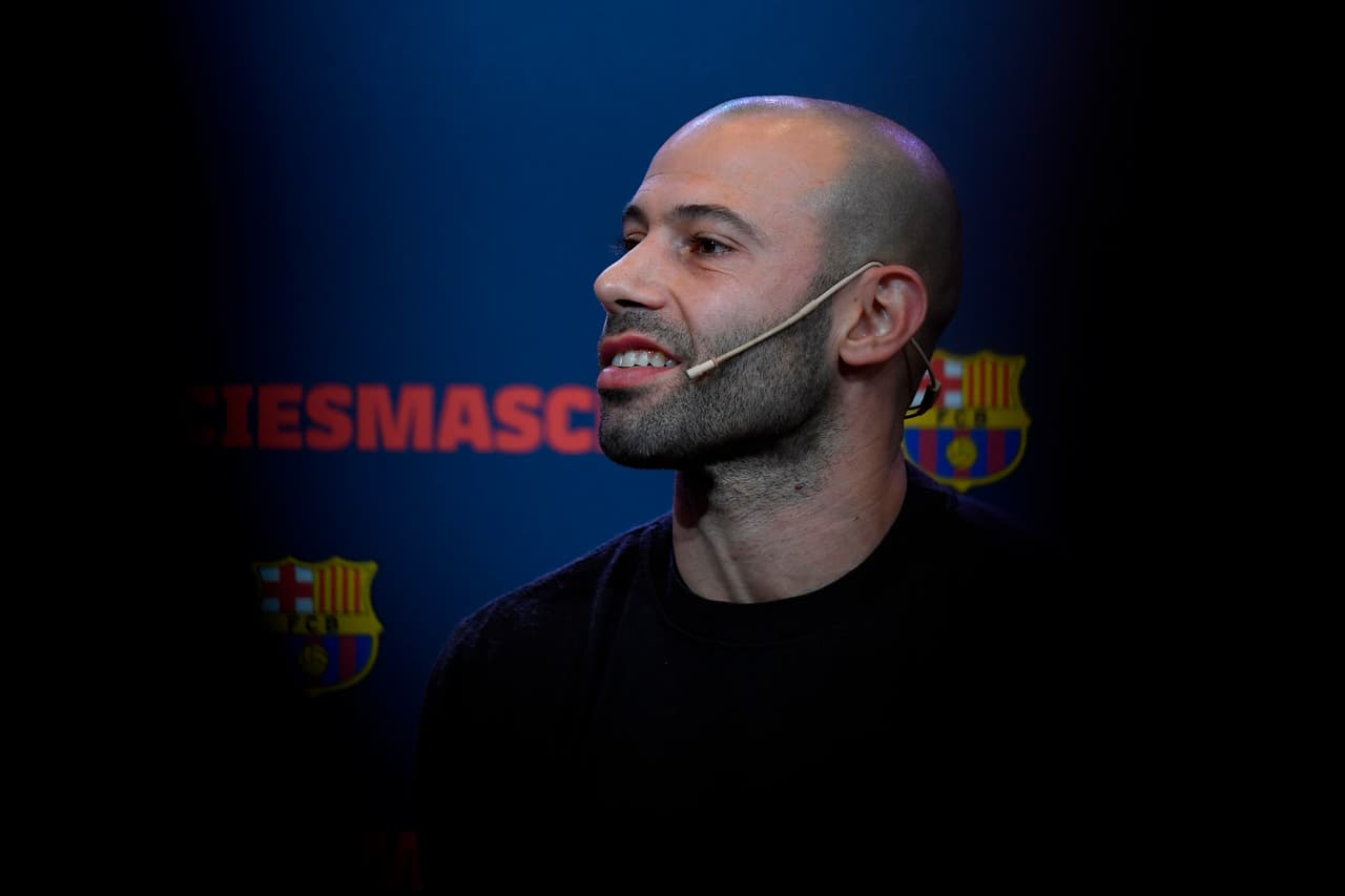 Una vez dejó el Barcelona, los rumores sobre el retorno de Javier Mascherano al club como entrenador no tardaron en salir. El argentino aún no asegura que así vaya a ser, pero su exentrenador Ernesto Valverde comentó que le ve madera para ser su colega en los banquillos.
