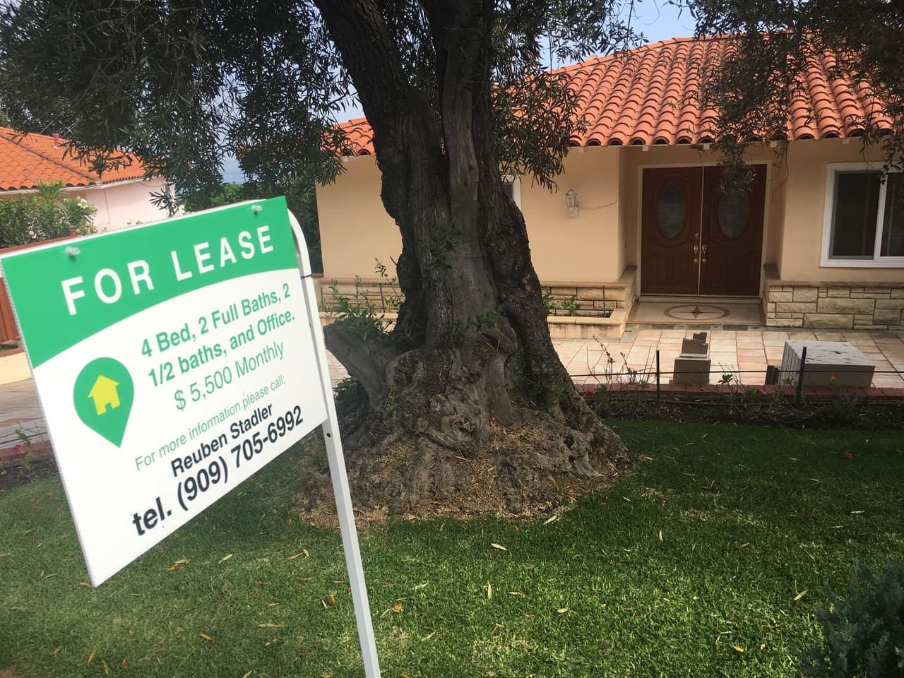 Ahora la propiedad está deshabitada y se alquila por $5,500 mensuales.