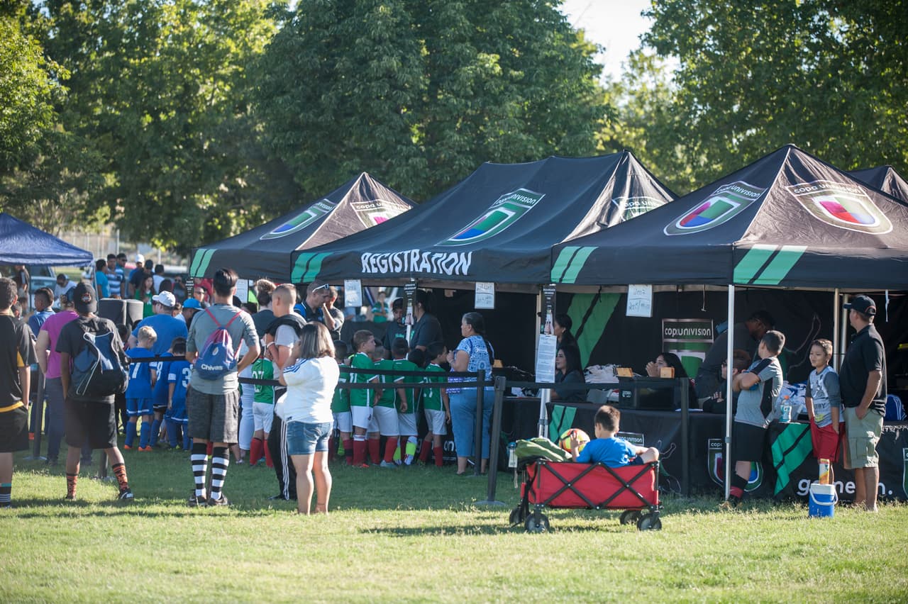 Diversión familiar en Copa Univision Fresno.