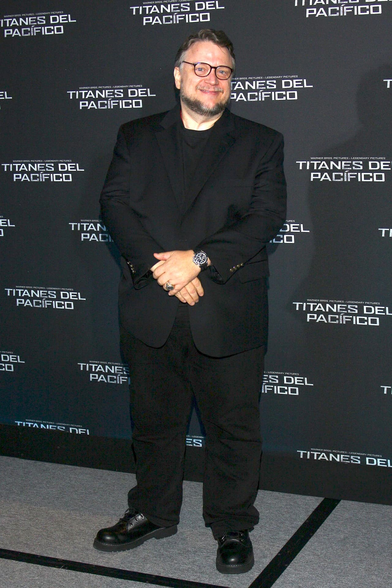 La marca de cervezas lanzó esta edición especial de latas con la imagen de Guillermo del Toro y sus monstruos, para cerrar la exposición 
<b><a href="https://www.univision.com/shows/noticiero-univision/los-monstruos-de-guillermo-del-toro-invaden-jalisco-mexico-video">‘En casa con mis monstruos’</a></b>, de la que se desempeñó como patrocinadora.