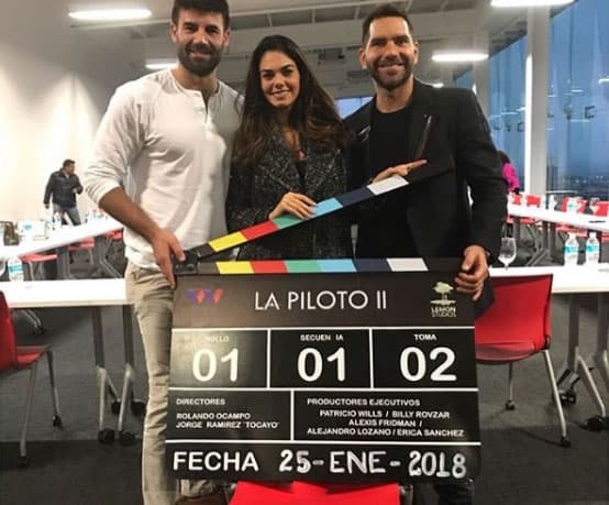 <b><a href="https://www.univision.com/series/la-piloto/yolanda-termino-con-la-maldad-de-zulima-y-john-asi-fue-el-gran-final-de-la-piloto">Juan Colucho, Livia Brito y Arap Bethke</a></b> se reunieron con el equipo de producción para dar el pizarrazo oficial de la secuela de esta exitosa serie.