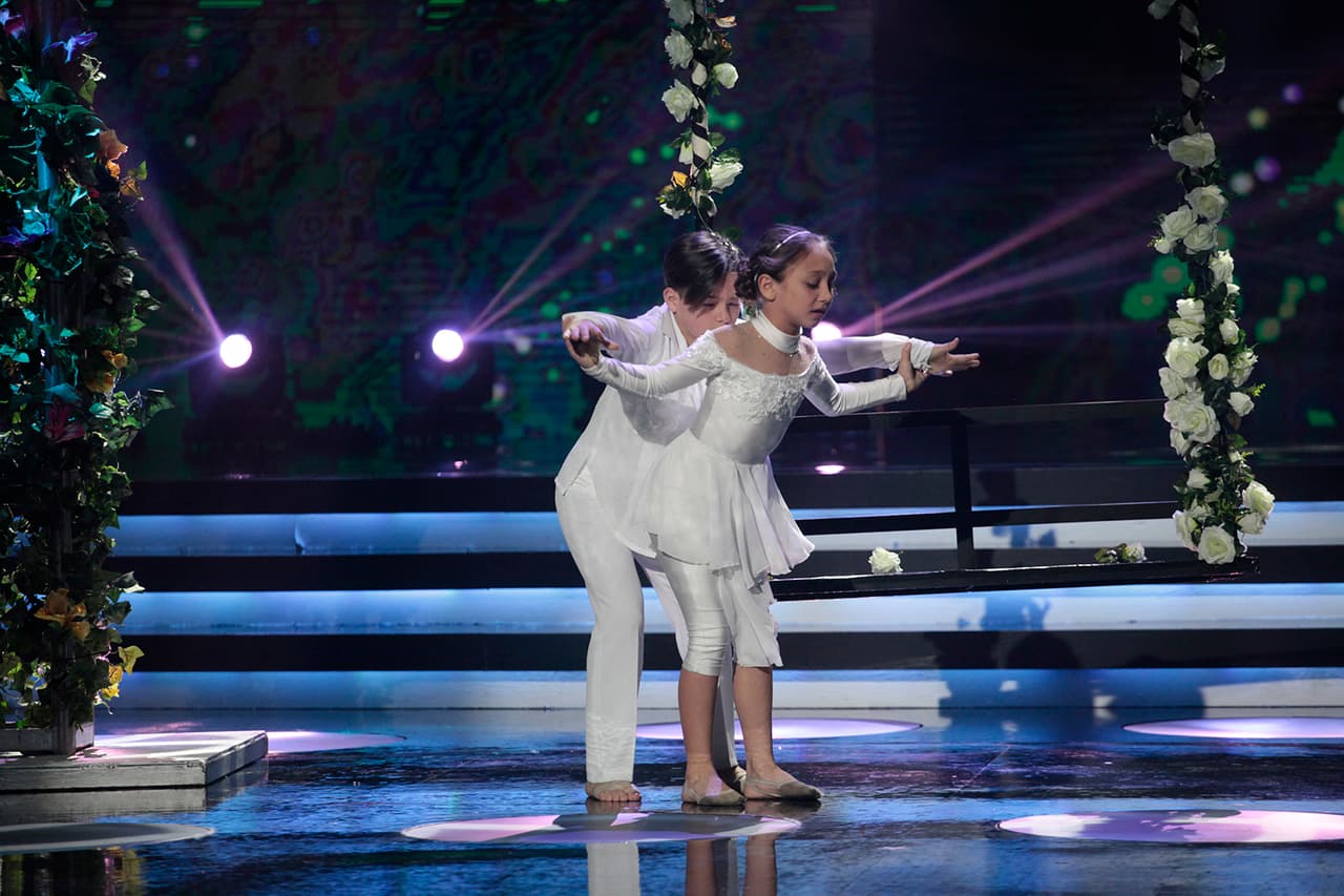 La interpetación de Mariana y Rubén fue elogiada por los jueces, quienes reconocieron que, tal como lo indica el baile contemporáneo, la pareja logró contar una historia.