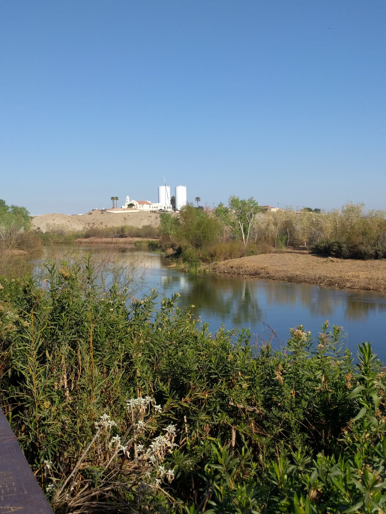Los pueblos nativos son los primeros en la lista de prioridades en la asignación de cuotas de agua del río. Esta es una de las porciones de agua que reciben.