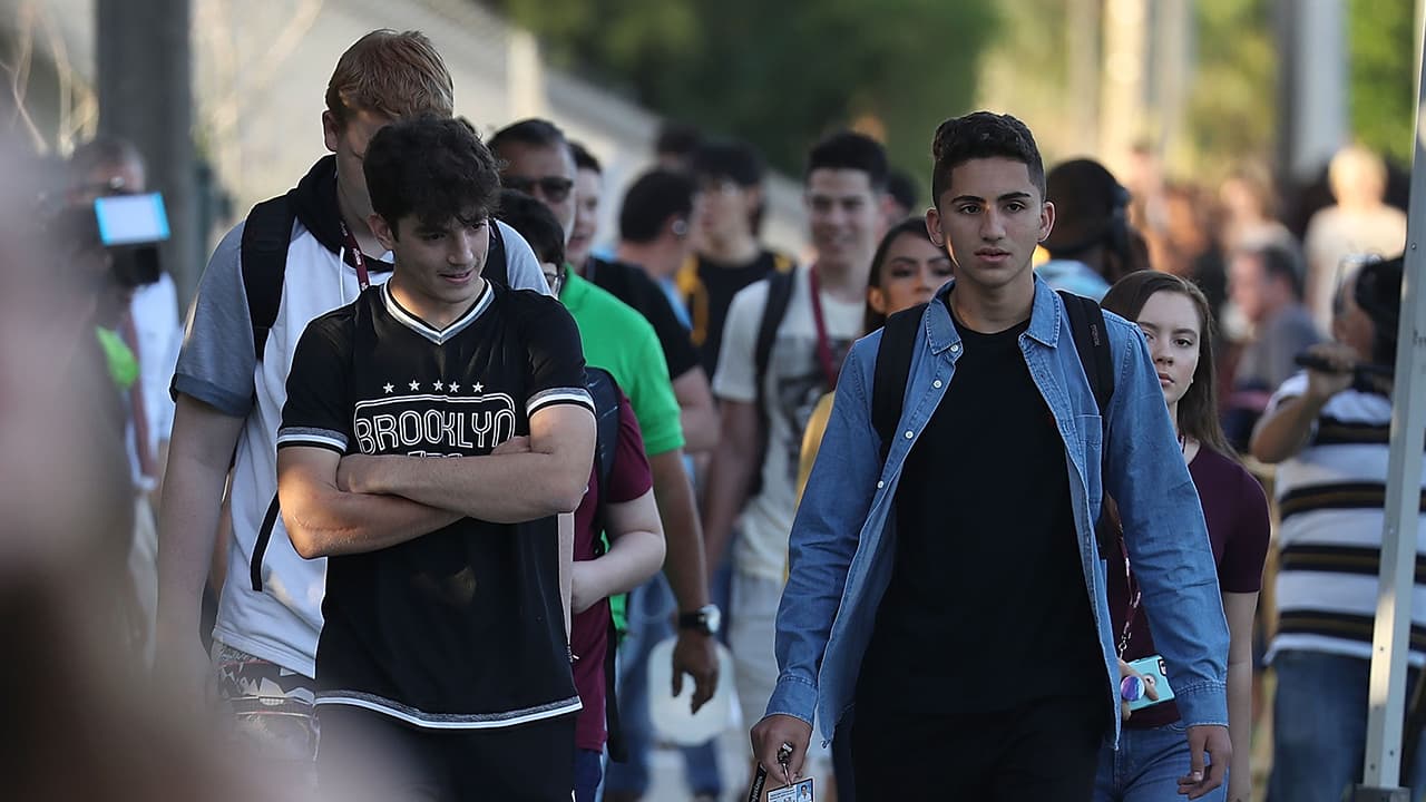 "Cerrar una etapa, sin olvidar lo que pasó": así fue el regreso a clases de los estudiantes de Parkland