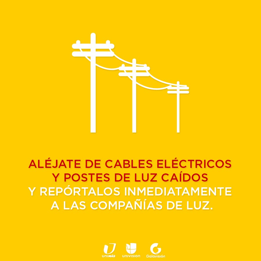 La electricidad puede ser muy peligrosa, lo mejor es mantenerse lejos de los cables, aparatos o conductores de luz, ya que pueden estar dañados.