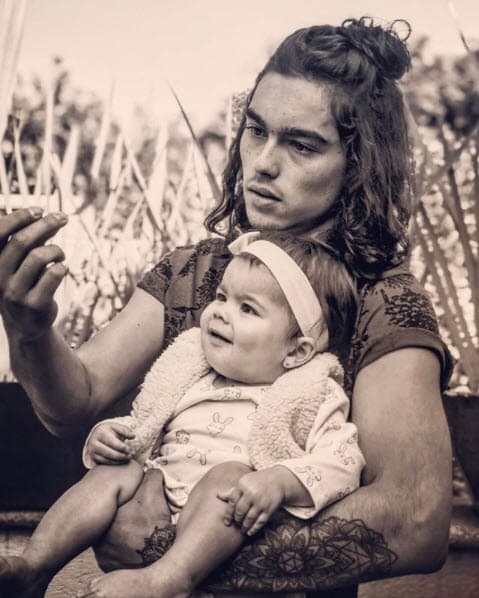 Por ahora solo está dedicada al séptimo arte, además de disfrutar a su hijo Sergio y su 
<b><a href="https://www.univision.com/entretenimiento/las-fotos-que-muestran-que-barbara-mori-es-una-abuelita-consentidora-fotos">nieta Mila</a></b>.