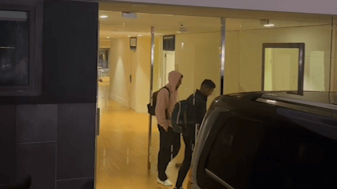 Escondidos y de madrugada: Giménez, Sánchez y Angulo dejan al Tri