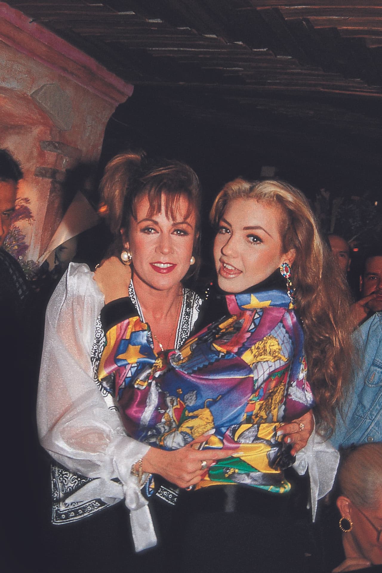 Laura y Thalía juntas.