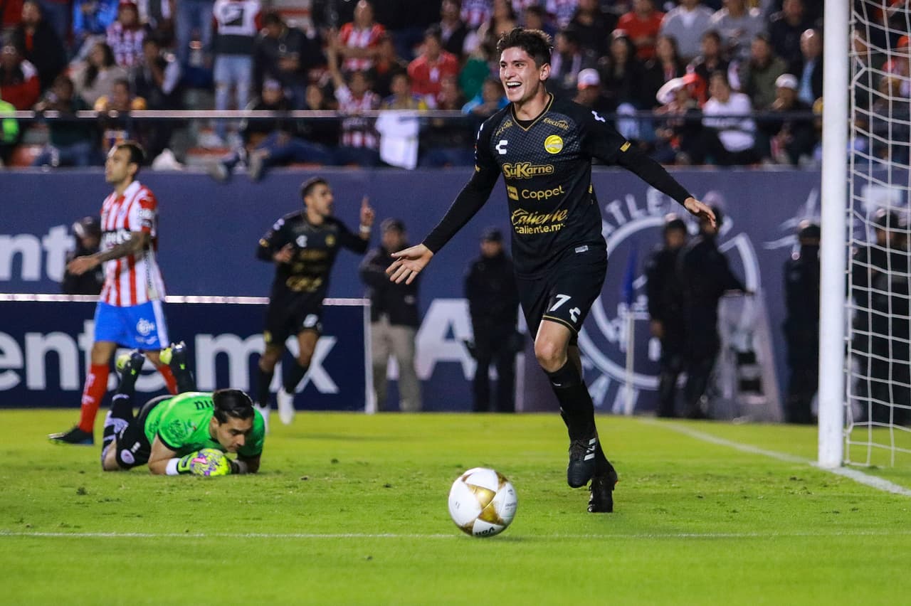 Y a los 56 miniutos, ya en el segundo tiempo, Edson Rivera se encargó de ampliar la ventaja a 2-1 y 3-1 en el global para los visitantes.