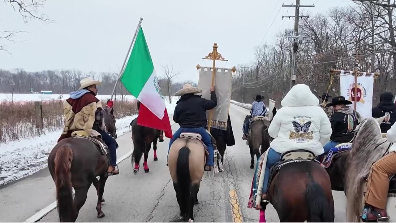 Después de unos momentos de contemplación, emprenden el regreso, ya pensando en el próximo diciembre para reencontrarse nuevamente con la Virgen de Guadalupe.