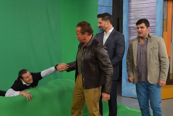 Arnold Schwarzenegger y Joe Manganiello en Despierta