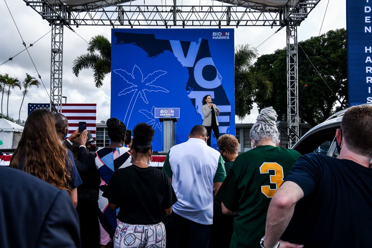 Kamala Harris visita Miami-Dade para impulsar la votación anticipada 