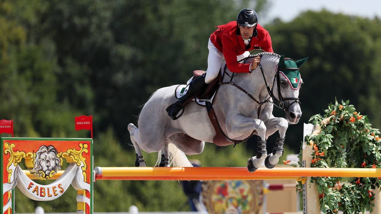 México avanza a la Final en salto por equipo en ecuestre en Paris 2024