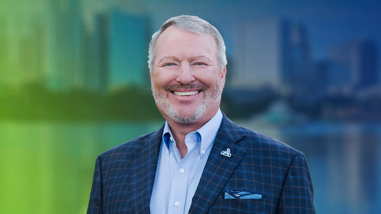 Elecciones 2023: Votantes reeligen a Buddy Dyer como alcalde de Orlando