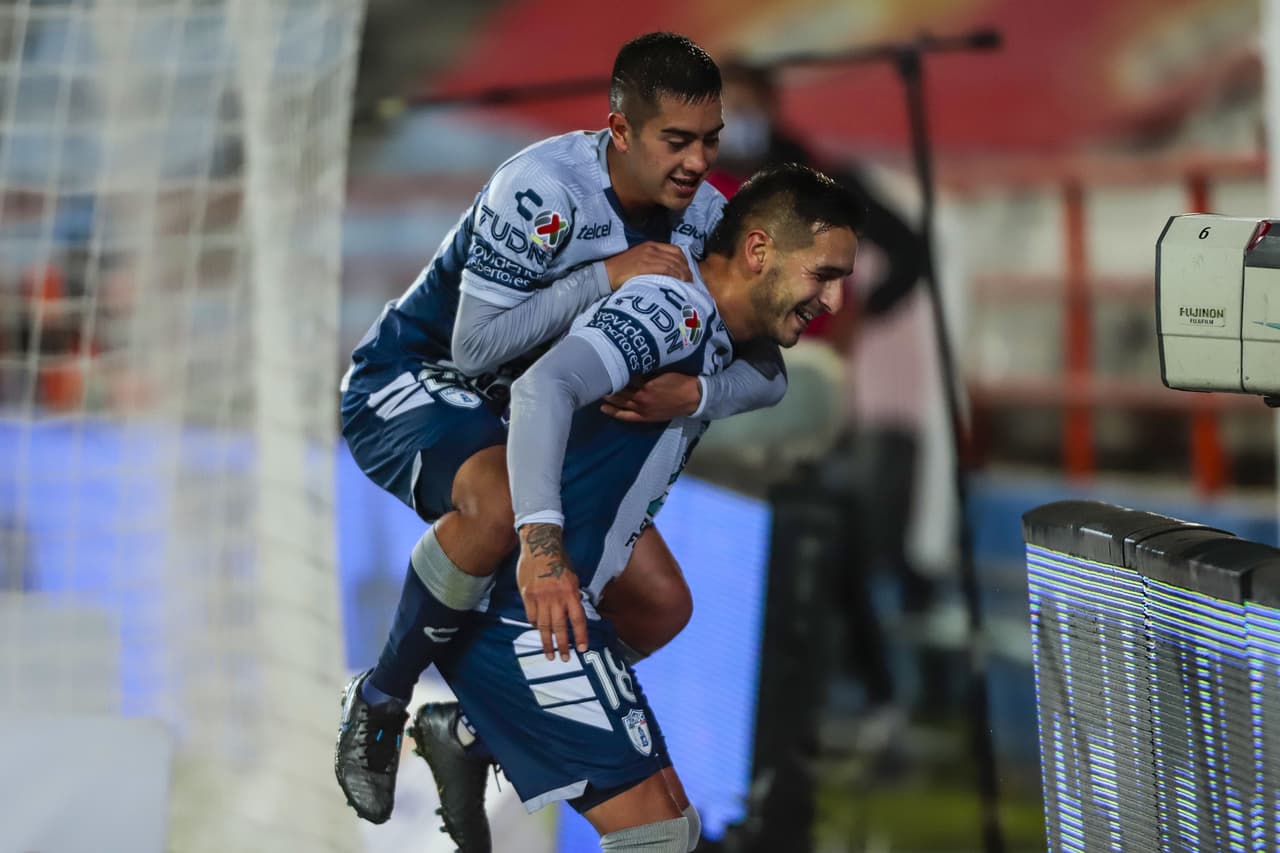Con goles de Ismael Sosa y Kevin Álvarez, Pachuca rompe la maldición y logran vencer 2-1 a Tijuana.Pachuca pasa del último lugar al penúltimo y Xolos se queda con la octava plaza.