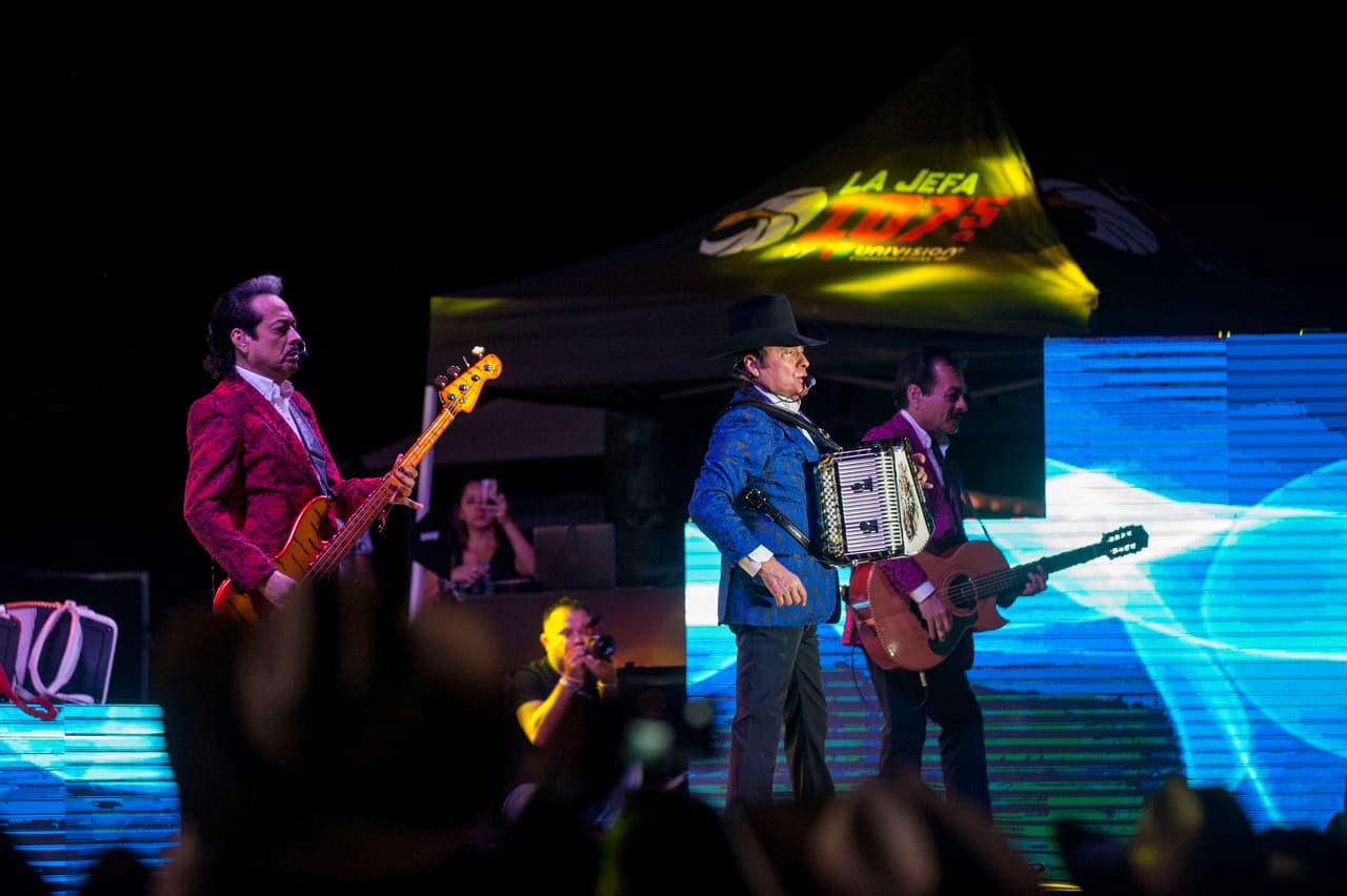 7 escenarios y mas de 50 artistas en 3 dias fueron los ingredientes para PuebloFest el 17 al 19 de marzo donde llegaron personas para disfrutar de todo el estado de California.