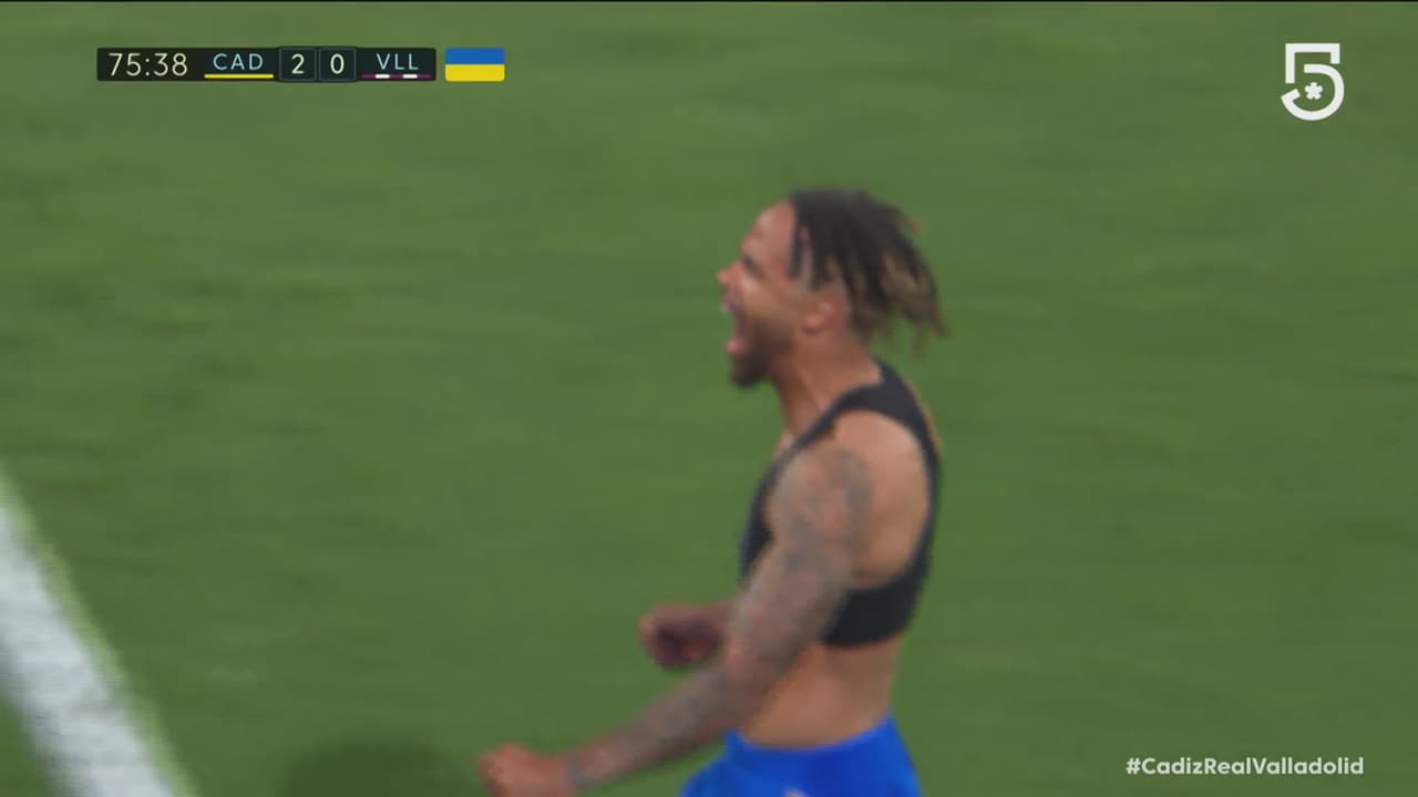 ¡Consigue su doblete! Bongonda no falla desde los 11 pasos y marca el 2-0