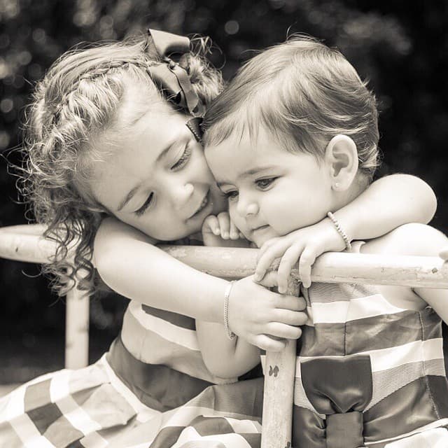 Aquí Jacky y Carolina cuando eran apenas unas bebés.