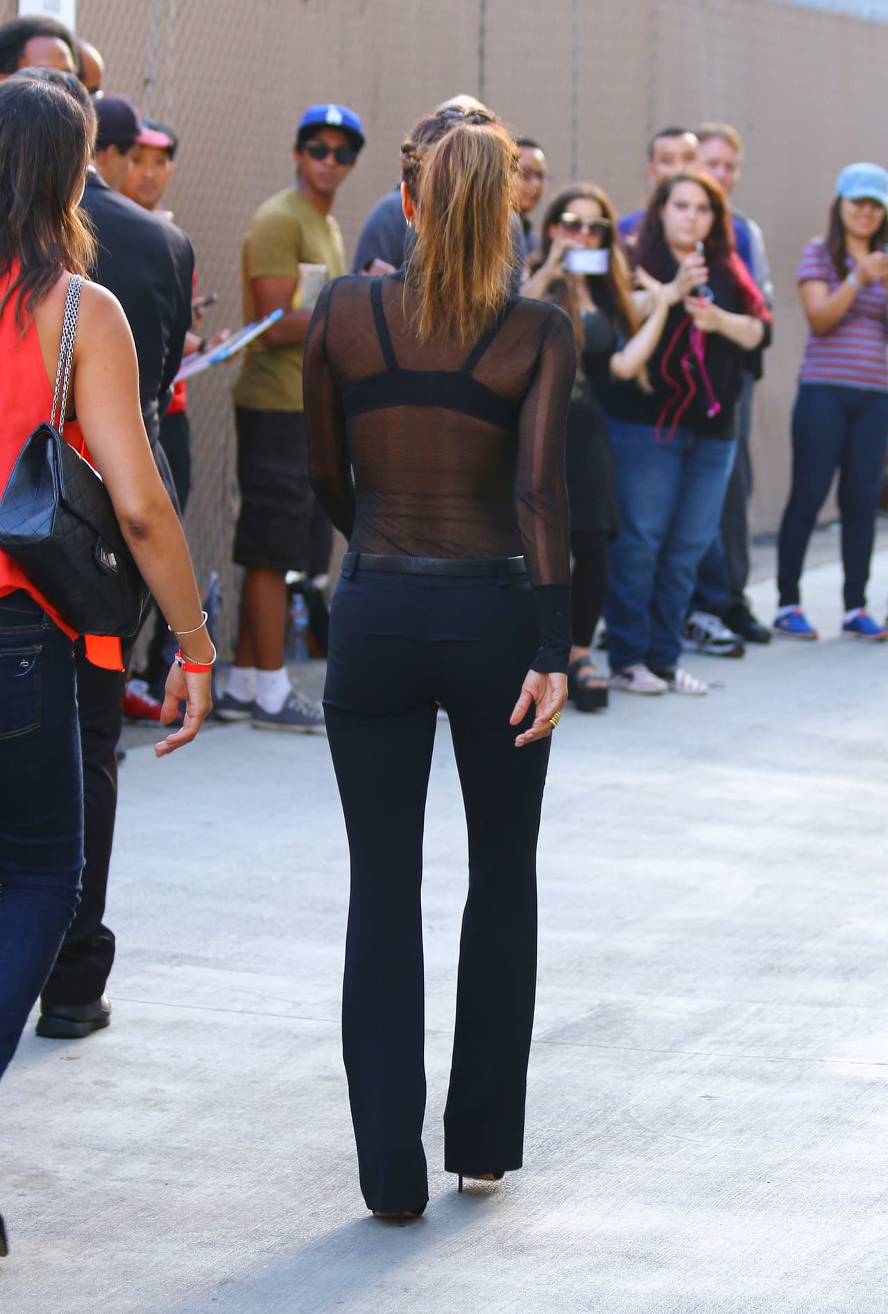 Llamó la atención por sus nuevas extensiones de cabello.