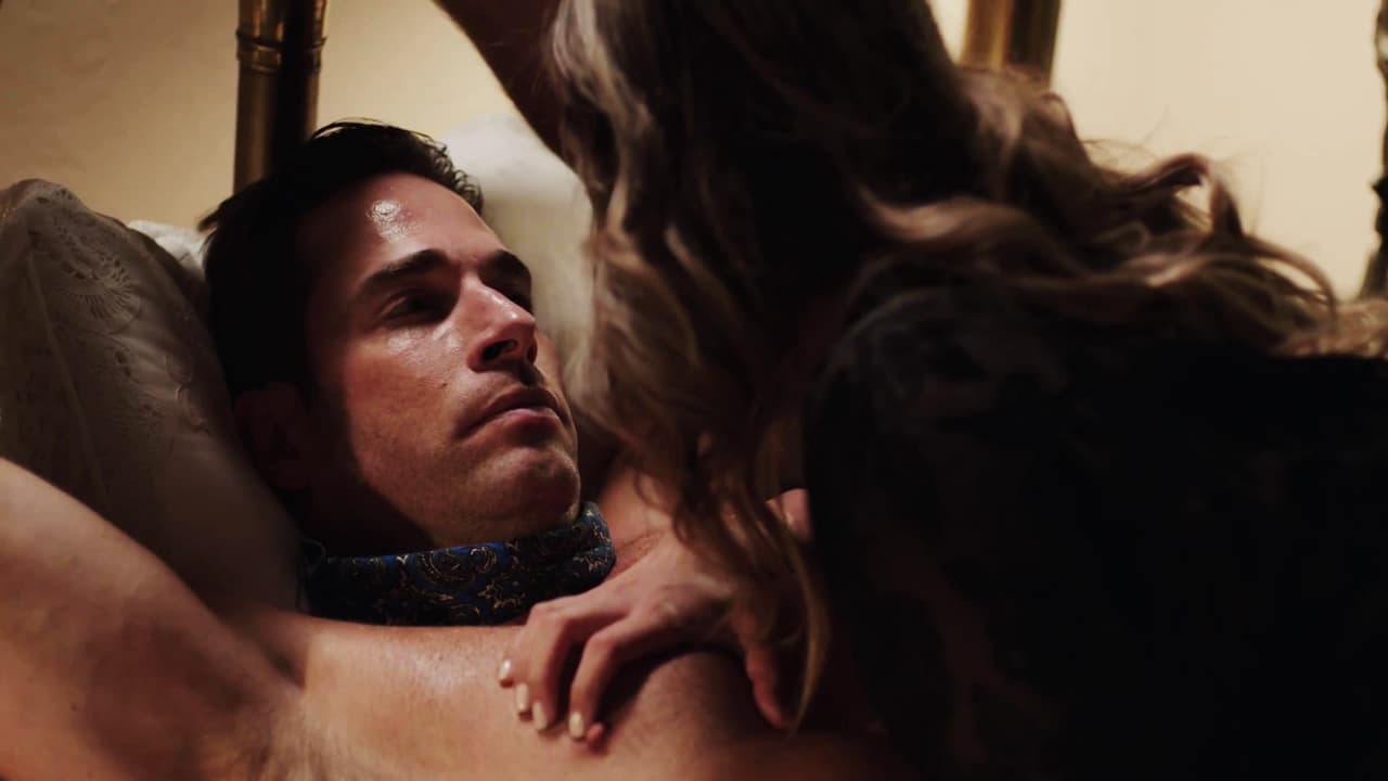 Pero todo se trató de una 
<b>trampa</b>, pues tras pasar un momento de pasión con María, Miguel despertó encadenado a la cama. Al platicar con él, María le aseguró que no lo dejaría libre, pues deseaba estar a su lado.