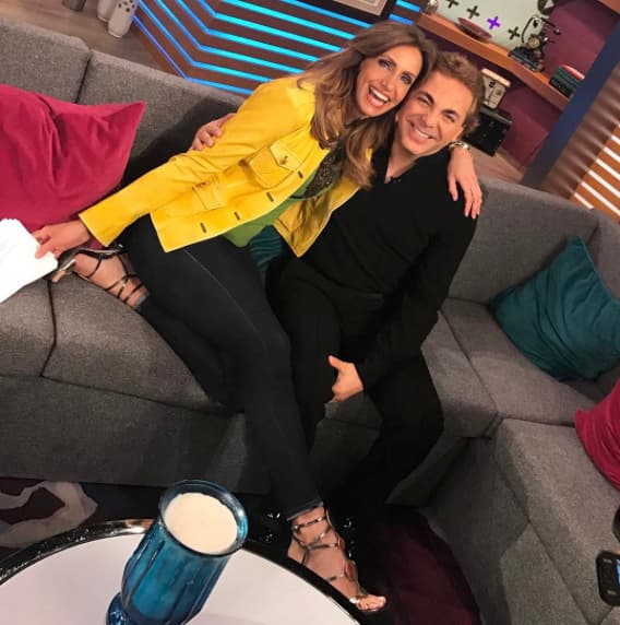 Con el amigo Cristian Castro, uno de los entrevistados más divertidos que ha tenido nuestra Flaca.