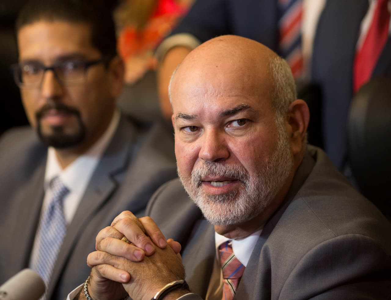 "Johnny" Méndez defiende a Oscar Morales de las acusaciones en su contra