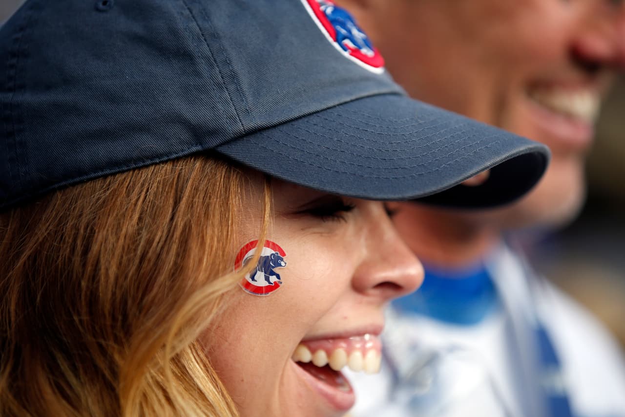 La sonrisa es lo último que se pierde, es una parte vital de la fiesta en el apoyo a su equipo.