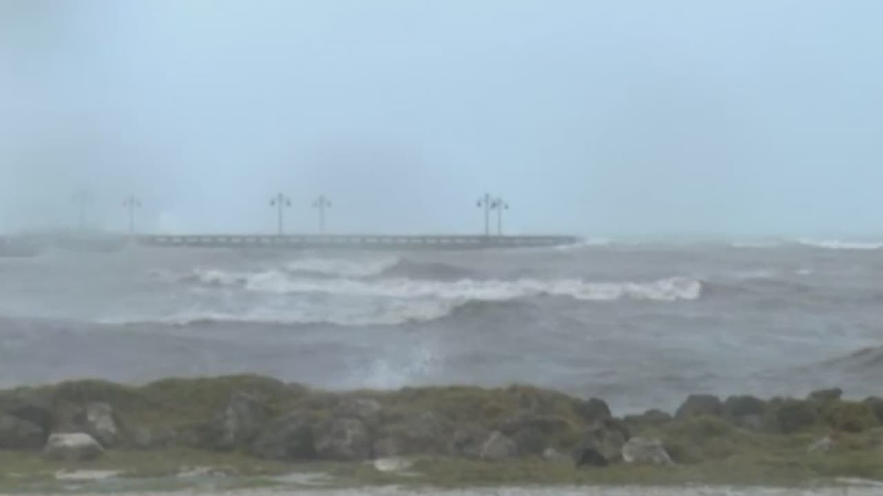 La zona de los Cayos de Florida ya siente los efectos de la tormenta tropical Elsa