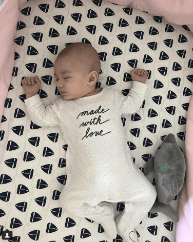 No cabe duda que es todo un angelito. Alan sabe que su "querubín" está hecho con mucho amor.