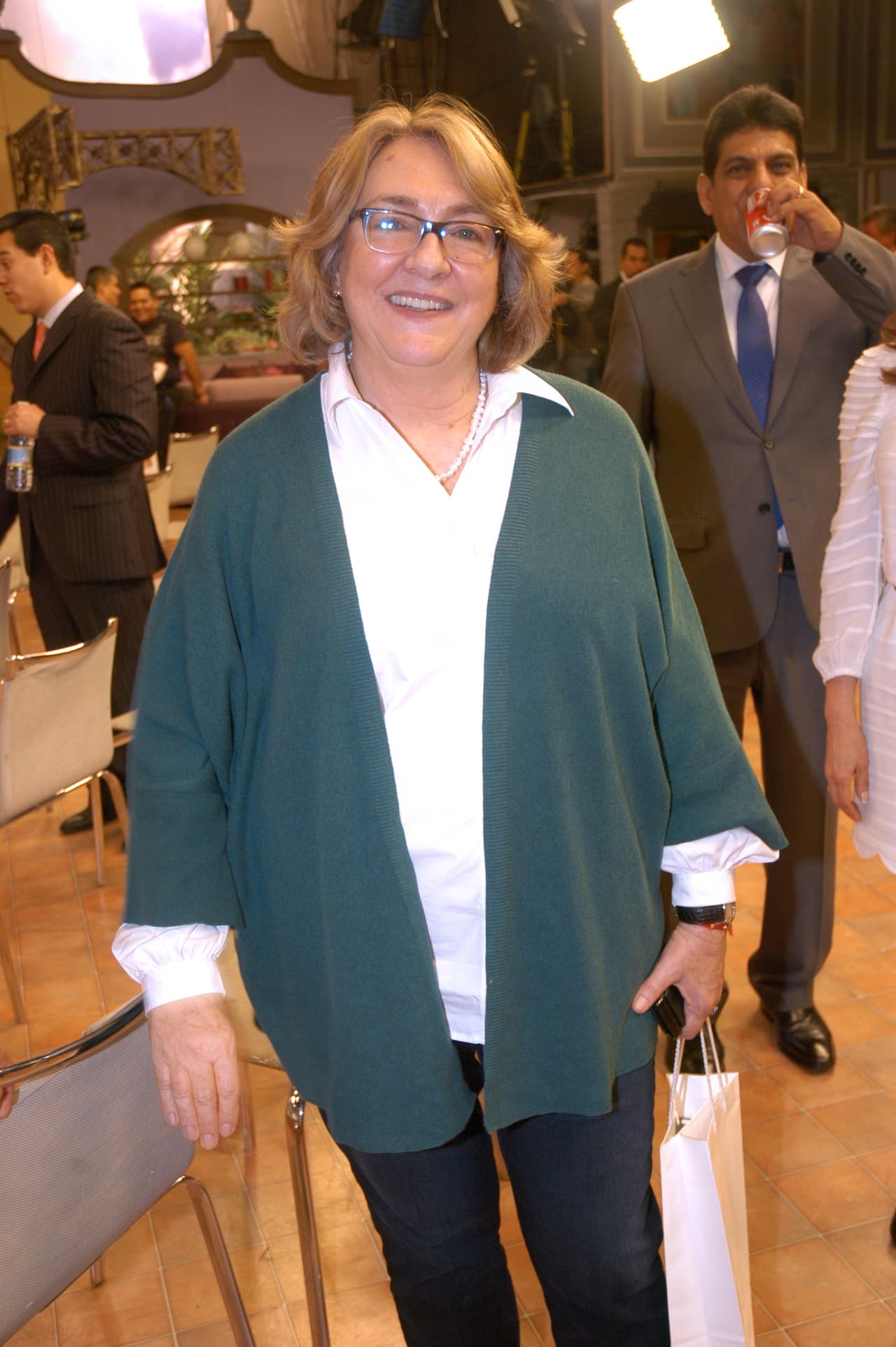 Mientras tanto la productora, Carmen Armendáriz, se mostró confiada de que su híbrido, como ella lo definió, será del gusto de la audiencia.