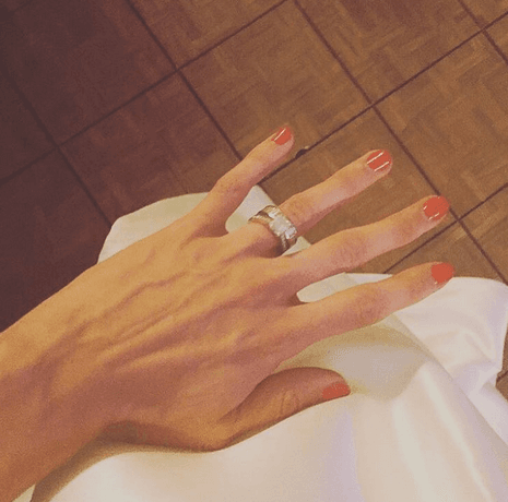 También publicó esta imagen: "Menudo cumpleaños!!! Me acabo de llevar una boda de regalo!!! ❤️ i love you Danny".