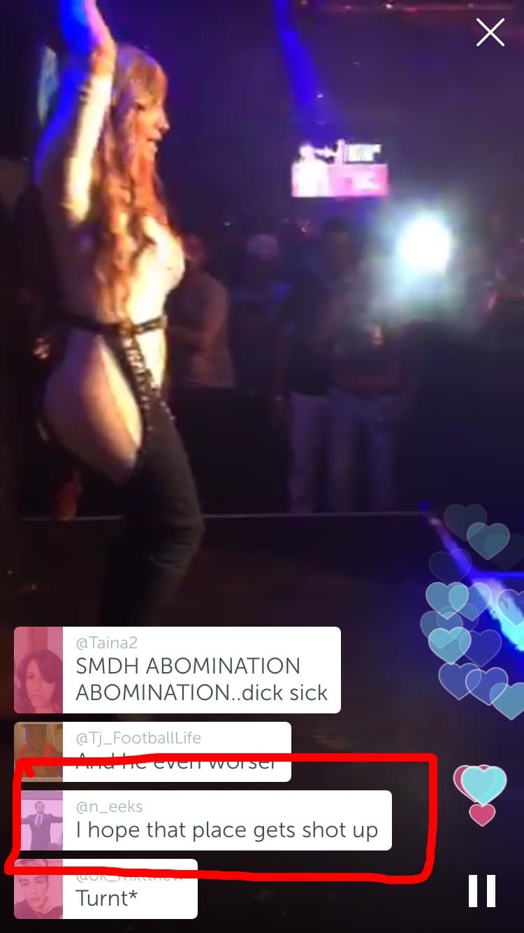 Un usuario de Periscope escribió “Espero que tiroteen el lugar” mientras José Morales grababa el show de la noche latina en el club gay Pulse, en Orlando, Florida.