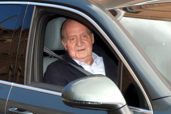 REY JUAN CARLOS I DE ESPA'A - Nació el 5 de enero de 1938 en Roma, Italia. Fue rey de España por 39 años. Este lunes 2 de junio sorprendió al mundo al abdicar.