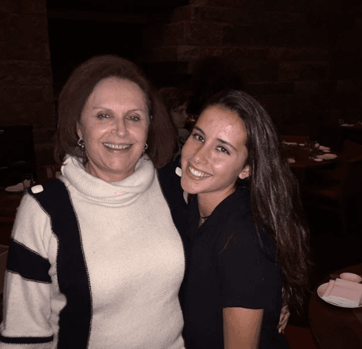 "Madre te mando un abrazo enorme, sabes que te amo hasta el infinito", dijo.