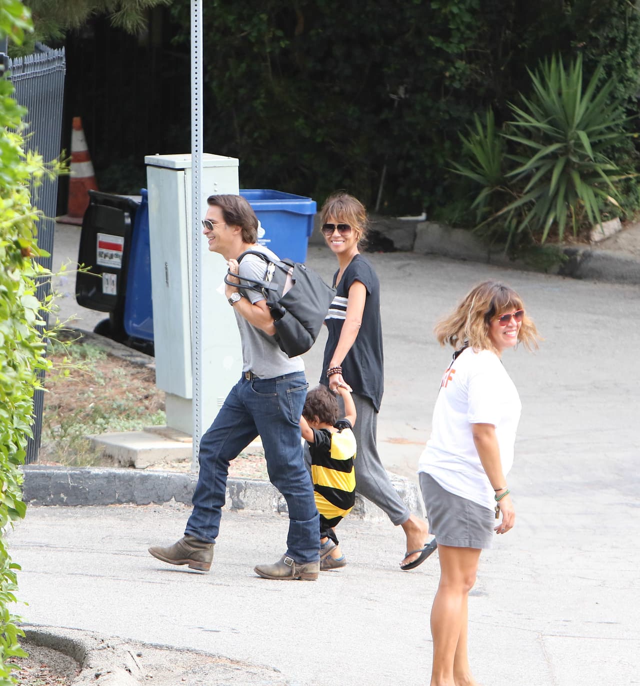 El pequeño lució su nuevo disfraz en una de las tantas ferias de Halloween de L.A.