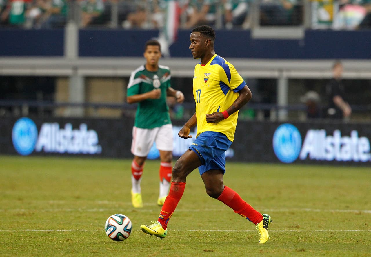  Ecuador pierde su delantero Jaime Ayoví para Copa América Chile 2015