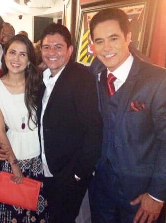 En la vida amorosa de la actriz de
<b> <a href="https://www.univision.com/shows/el-dragon" target="_blank">El Dragón</a> </b>existen cuatro hombres con lo que se ha casado. El primero de ellos fue 
<b>Jorge Antolín</b> (derecha), con quien estuvo en matrimonio entre 1987 y 1989. Se separaron luego de que "no fue un buen matrimonio". Klitbo contó que él era muy celoso de que ella fuera más famosa y hasta la tuvo "encerrada" un año. 
<br>