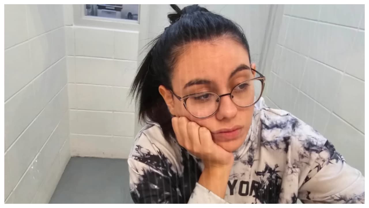 Joven cubana es víctima de un fraude con el parole humanitario y al llegar a EEUU es detenida