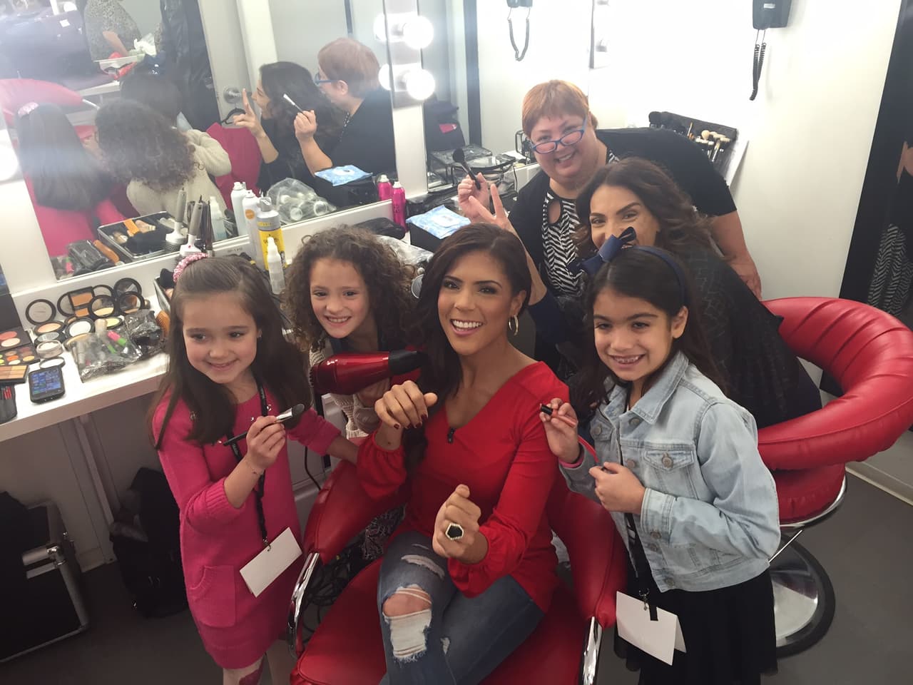 ¡Listas para salir al aire!