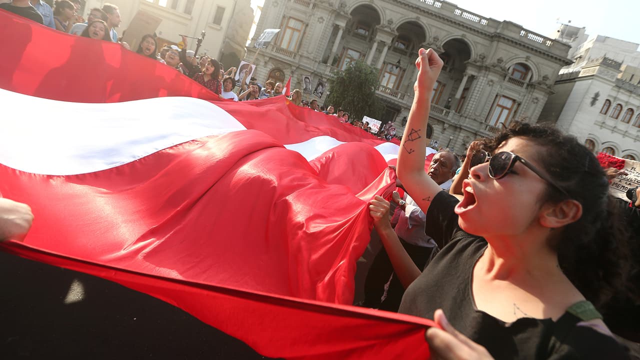 EI indulto a Fujimori reabre las heridas entre los peruanos