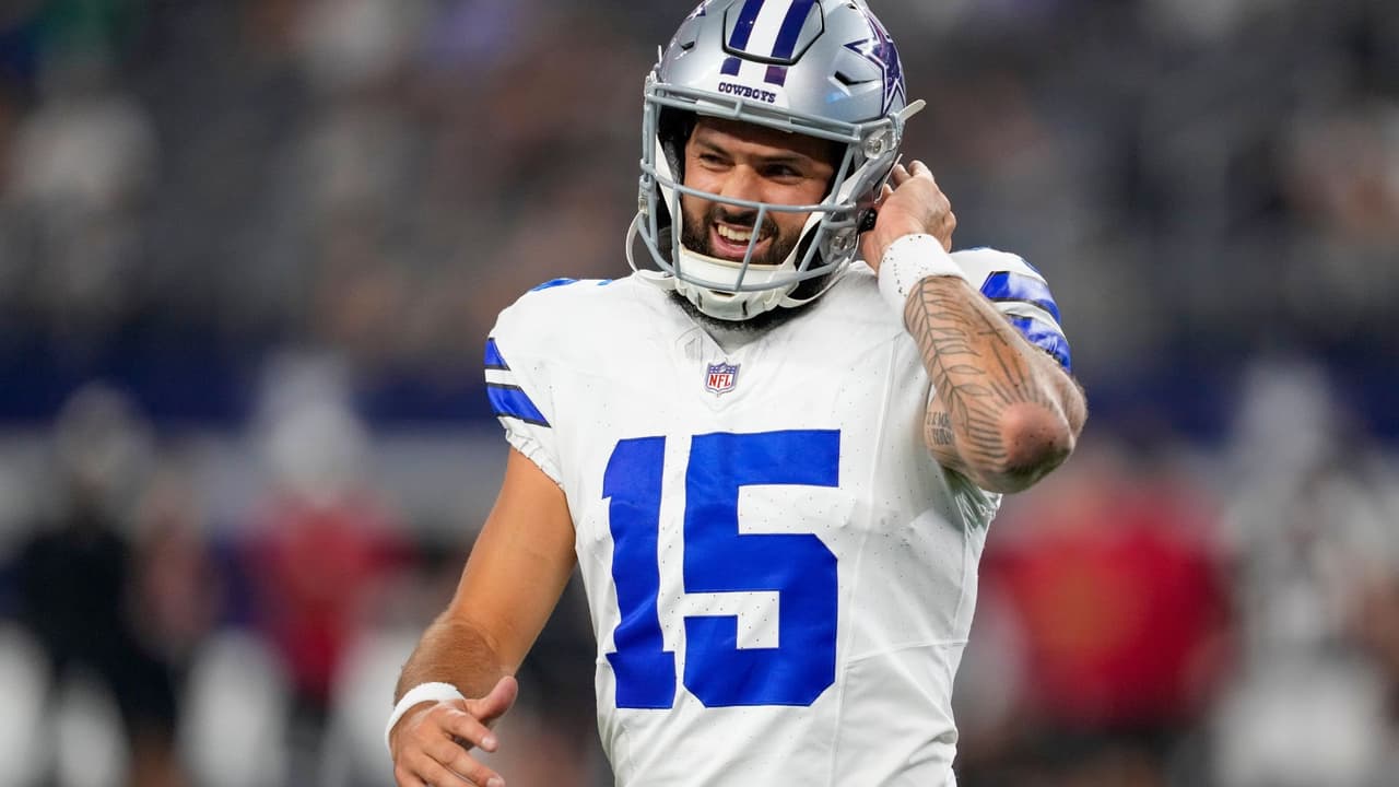 <h3 class="cms-H3-H3">Cómo quedó el roster de los Cowboys</h3>
<br>Este es el grupo de jugadores que defenderá la estrella plateada al inicio de la temporada:
<br>
<b>Quarterbacks</b>
<br>Dak Prescott
<br>Joe Milton
<br>
<b>Corredores</b>
<br>Javonte Williams
<br>Jaydon Blue
<br>Miles Sanders
<br>Phil Mafah
<br>Hunter Luepke
<br>
<b>Receptores abiertos</b>
<br>CeeDee Lamb
<br>George Pickens
<br>Jalen Tolbert
<br>KaVonte Turpin
<br>Ryan Flournoy
