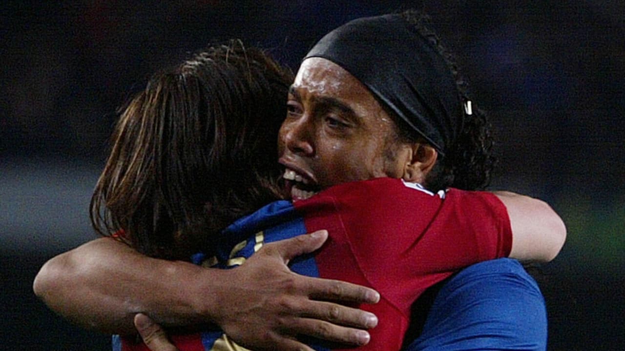 Messi lamenta la muerte de la mamá de Ronaldinho con nostálgico mensaje