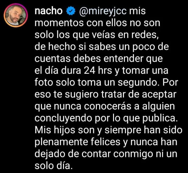 El cantante no reparó en contestar y dijo que lo que publica en sus redes sociales es solo un segundo de lo que vive y hace en un día.
<br>