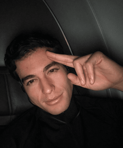 Luego de su última participación en la pantalla chica con 'Hijas de la luna', el actor indicó que se tomará un descanso. "Van cuatro telenovelas en dos años y medio, entonces, es momento de tomar un respiro, de analizar cuál será el próximo proyecto [...]".