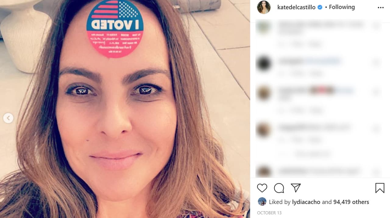 <b><a href="https://www.univision.com/famosos/kate-del-castillo-salio-tras-57-dias-y-al-volver-a-casa-cayo-en-cuenta-de-que-invento-una-palabra-en-el-encierro-video" target="_blank">Kate del Castillo</a></b> lo dio a conocer de esta forma el 13 de octubre.